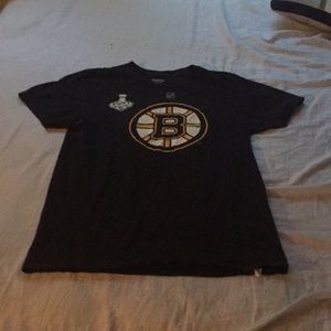 Bruins T shirt